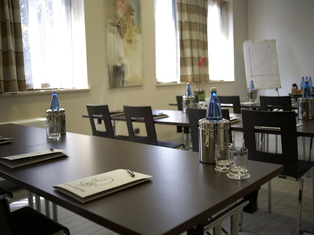 Hotel Montini Linate Airport Peschiera Borromeo Luaran gambar