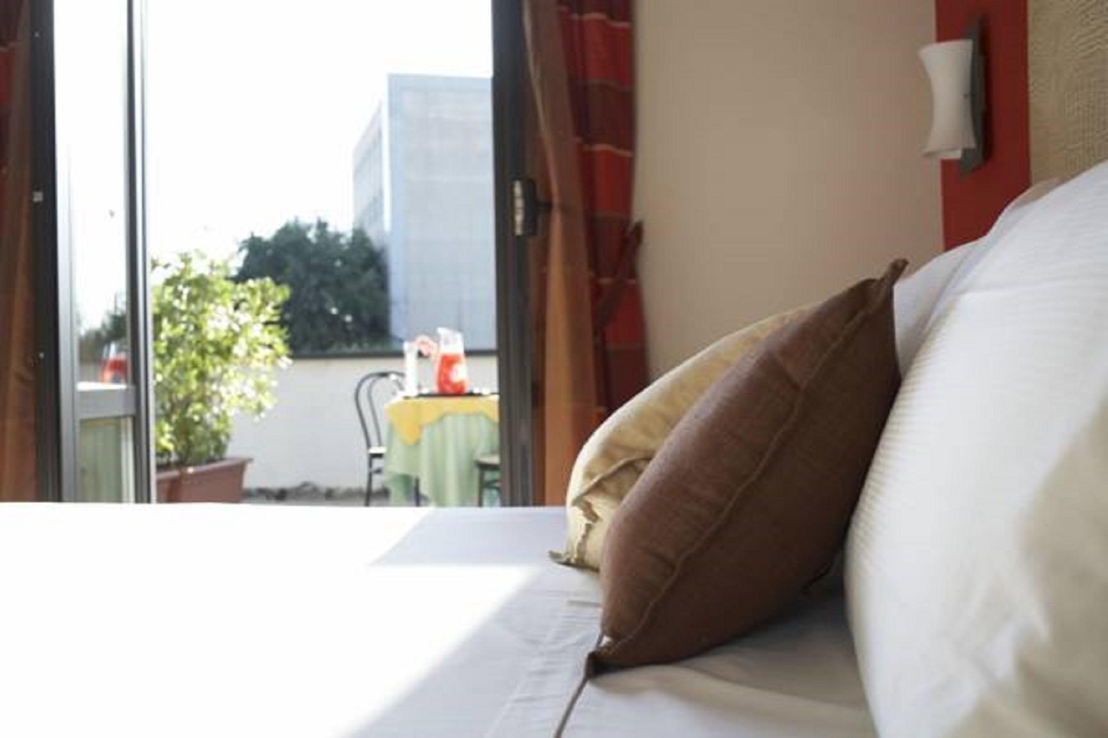 Hotel Montini Linate Airport Peschiera Borromeo Luaran gambar