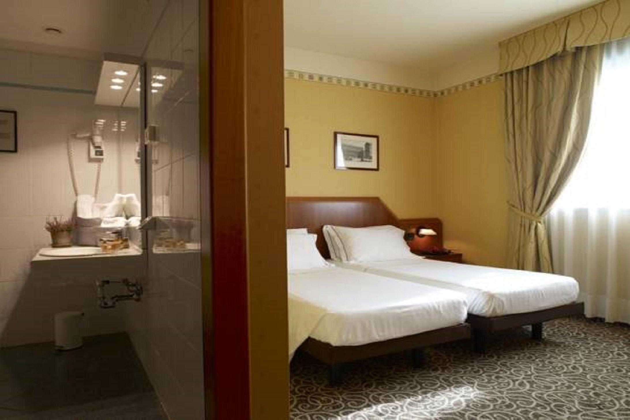 Hotel Montini Linate Airport Peschiera Borromeo Luaran gambar